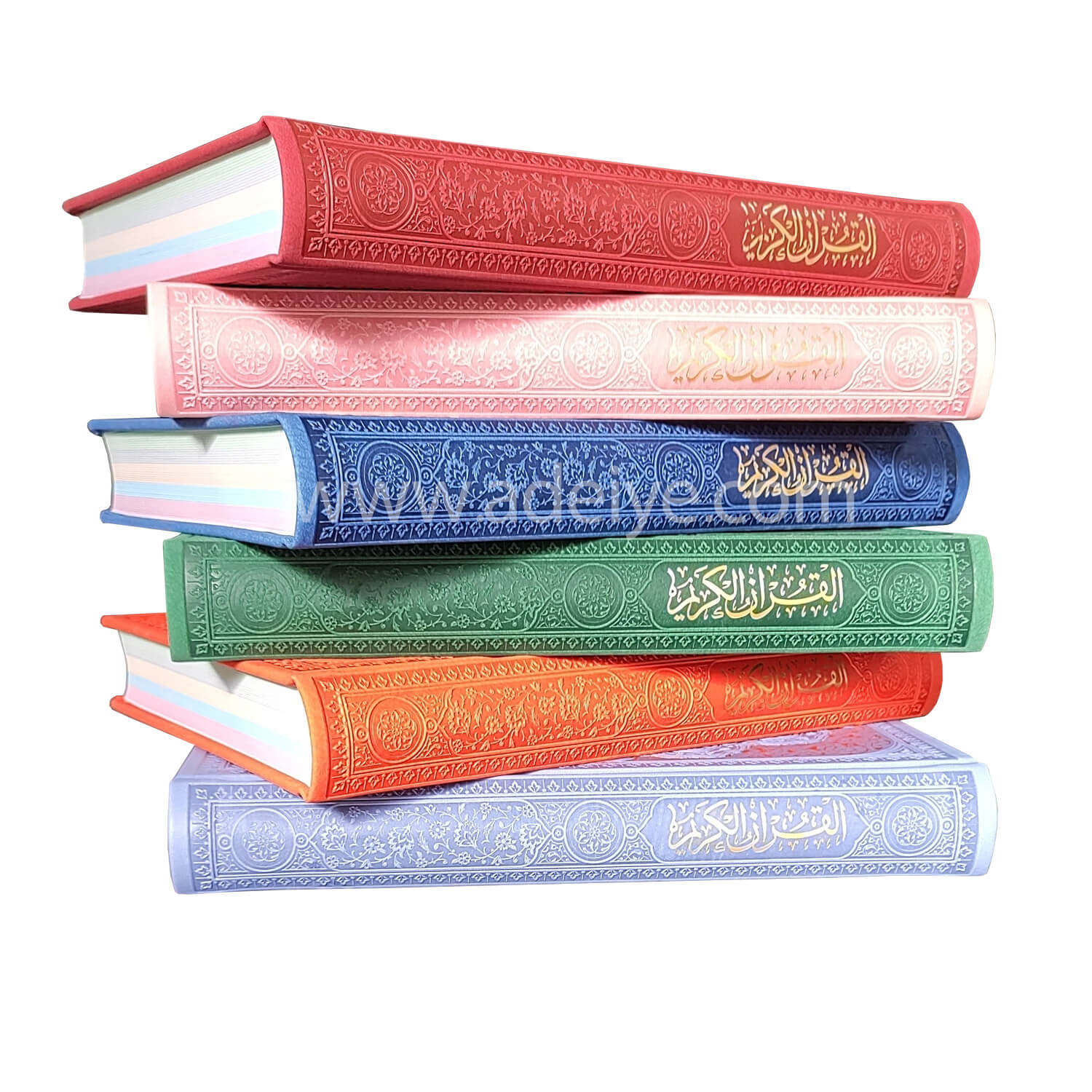 تصویر  کتاب قرآن وزیری ترمو رنگی بدون ترجمه طلاکوب